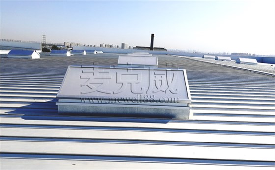 三角形電動(dòng)采光排煙天窗