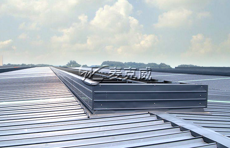 華西能源廠房通風(fēng)天窗項目 華西能源廠房通風(fēng)天窗項目